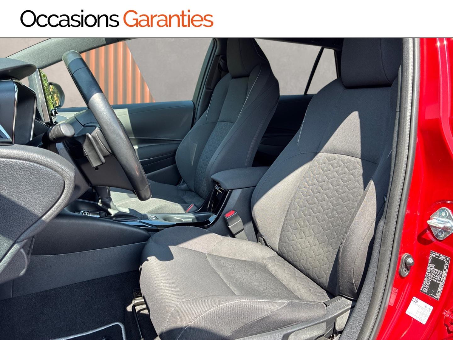 Voitures occasions TOYOTA Corolla Touring Spt Design Clermont-Ferrand