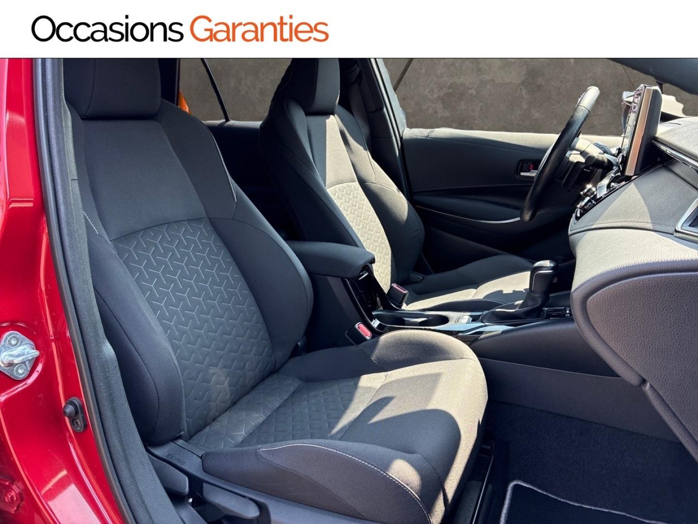 Voitures occasions TOYOTA Corolla Touring Spt Design Clermont-Ferrand