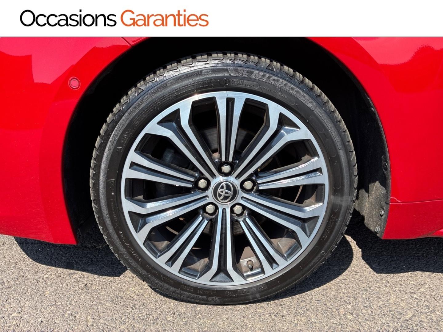 Voitures occasions TOYOTA Corolla Touring Spt Design Clermont-Ferrand