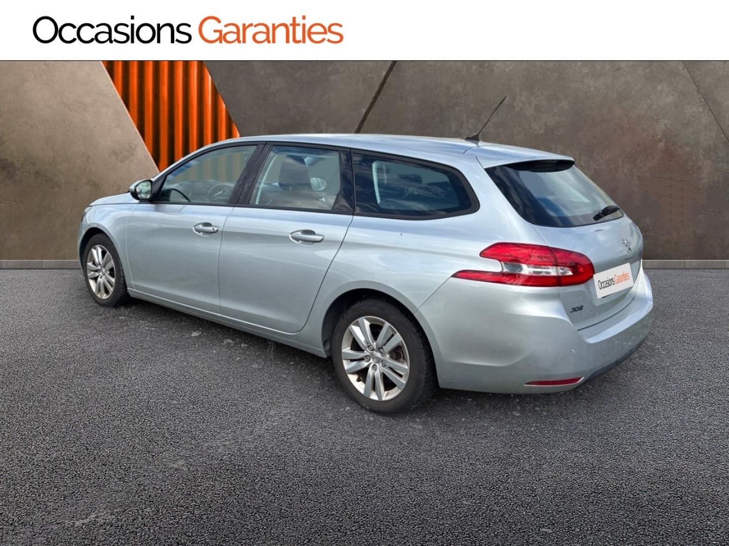Voitures occasions PEUGEOT 308 SW Active Business Clermont-Ferrand
