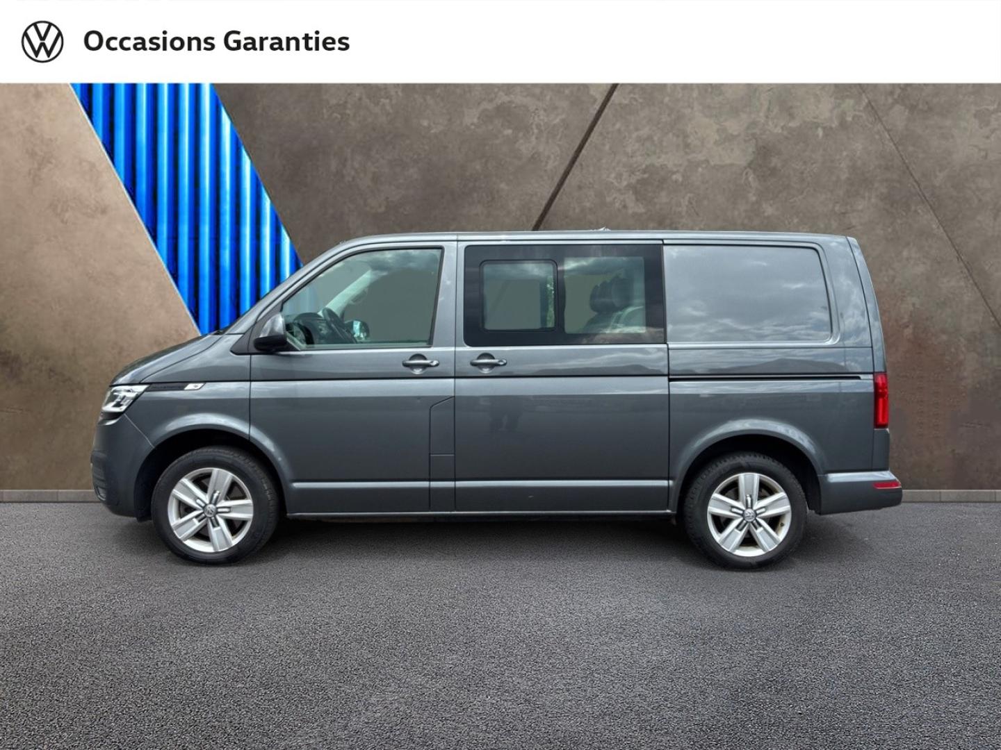 Voitures occasions VOLKSWAGEN UTILITAIRES Transporter Fg Business Plus Clermont-Ferrand