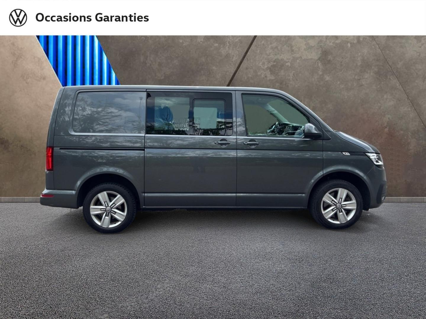 Voitures occasions VOLKSWAGEN UTILITAIRES Transporter Fg Business Plus Clermont-Ferrand