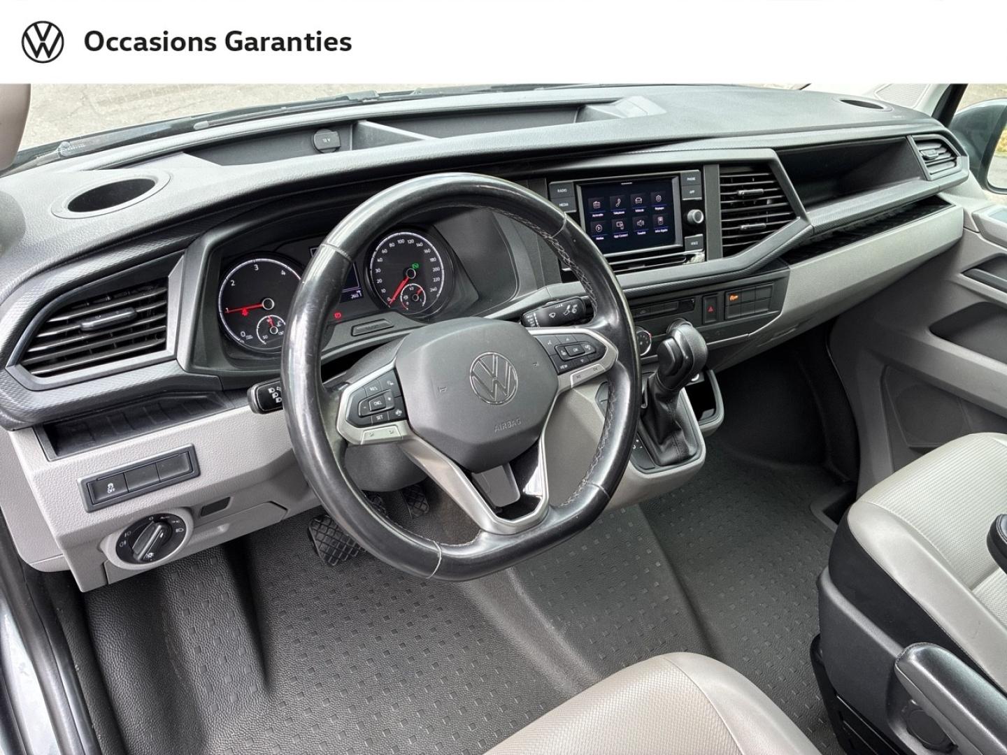Voitures occasions VOLKSWAGEN UTILITAIRES Transporter Fg Business Plus Clermont-Ferrand