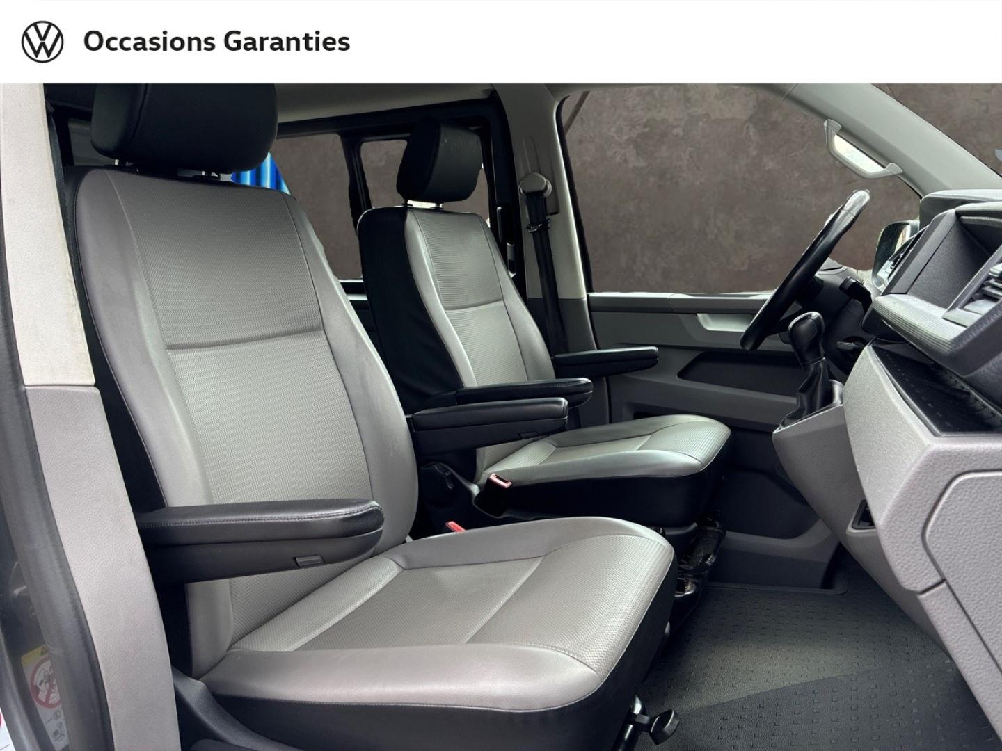 Voitures occasions VOLKSWAGEN UTILITAIRES Transporter Fg Business Plus Clermont-Ferrand