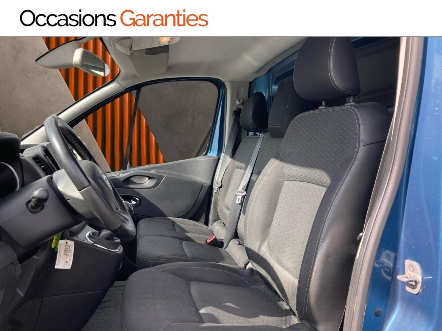 Voitures occasions OPEL Vivaro Fg Pack Business Clermont-Ferrand