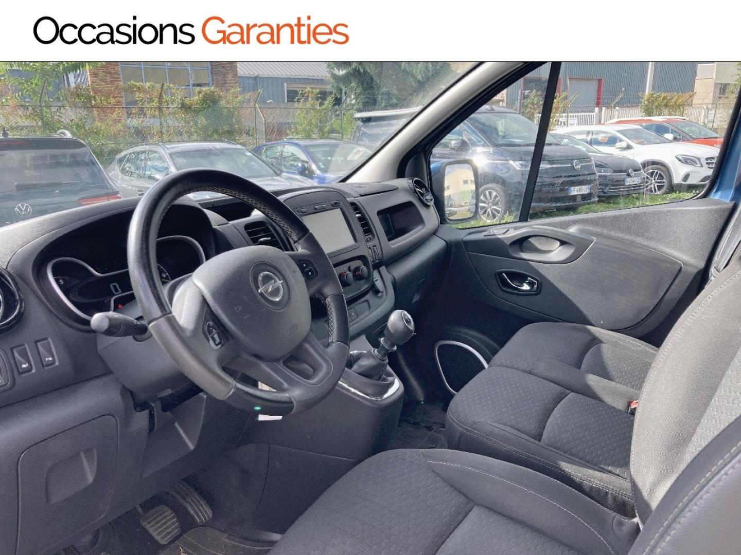 Voitures occasions OPEL Vivaro Fg Pack Business Clermont-Ferrand