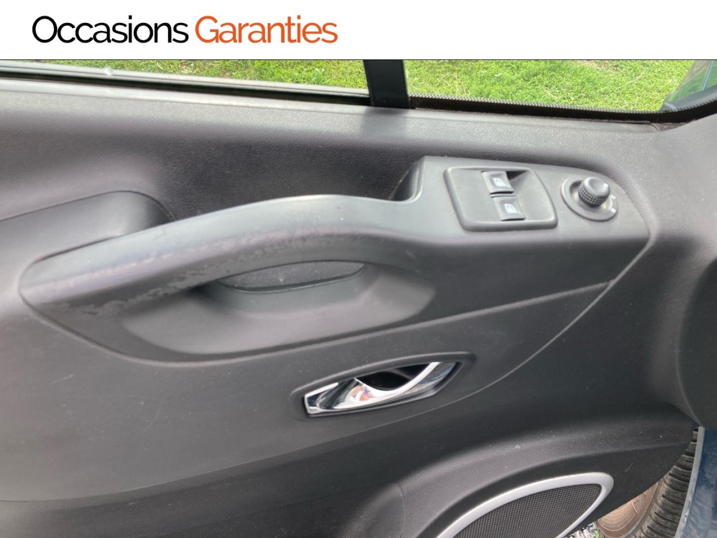Voitures occasions OPEL Vivaro Fg Pack Business Clermont-Ferrand