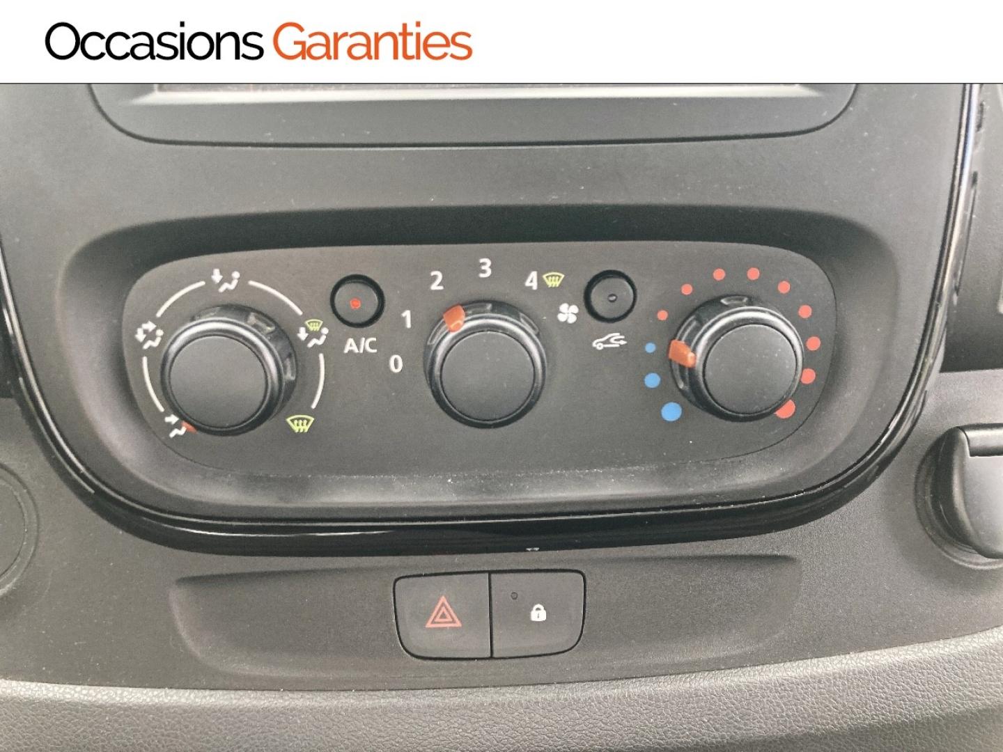 Voitures occasions OPEL Vivaro Fg Pack Business Clermont-Ferrand