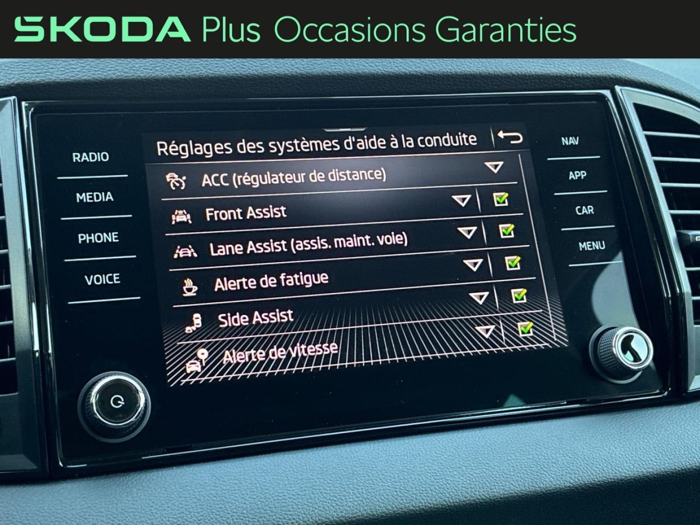 Voitures occasions ŠKODA KAROQ Selection Clermont-Ferrand