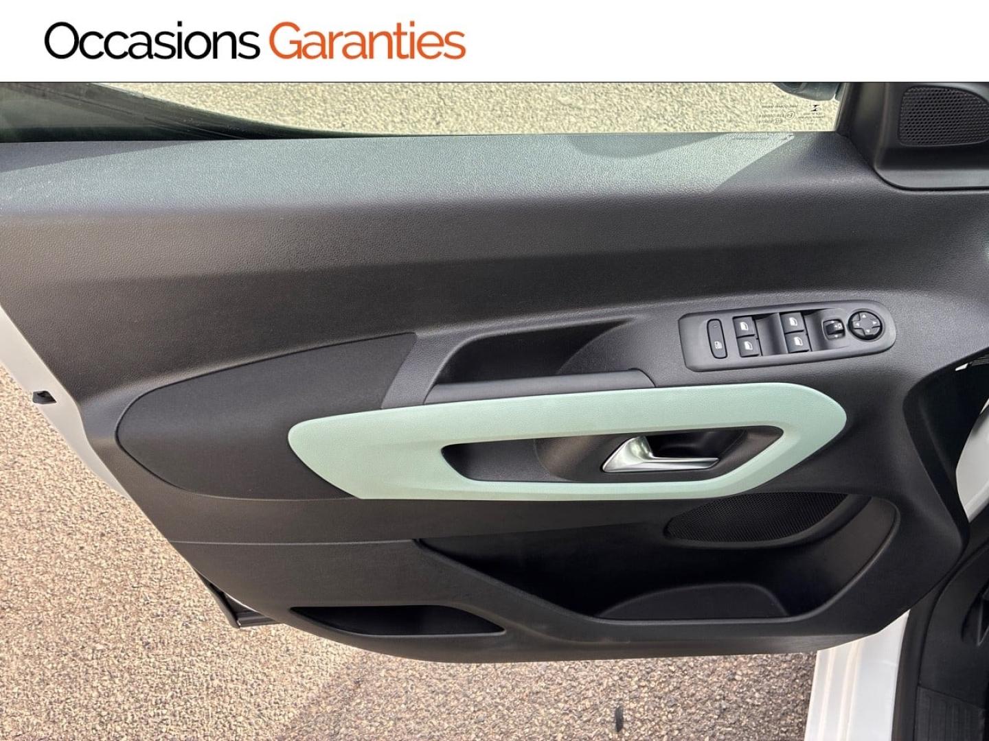 Voitures occasions CITROEN BERLINGO Feel Clermont-Ferrand