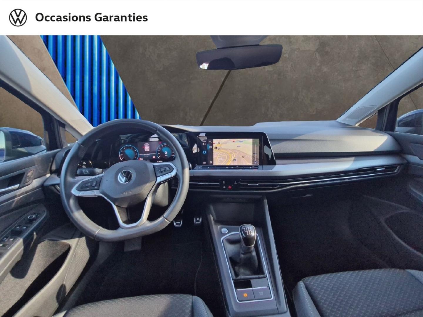 Voitures occasions VOLKSWAGEN GOLF Active Nice
