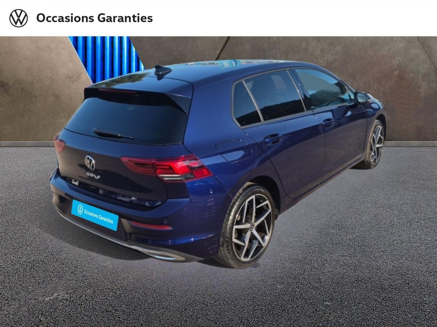 Voitures occasions VOLKSWAGEN GOLF Active Nice