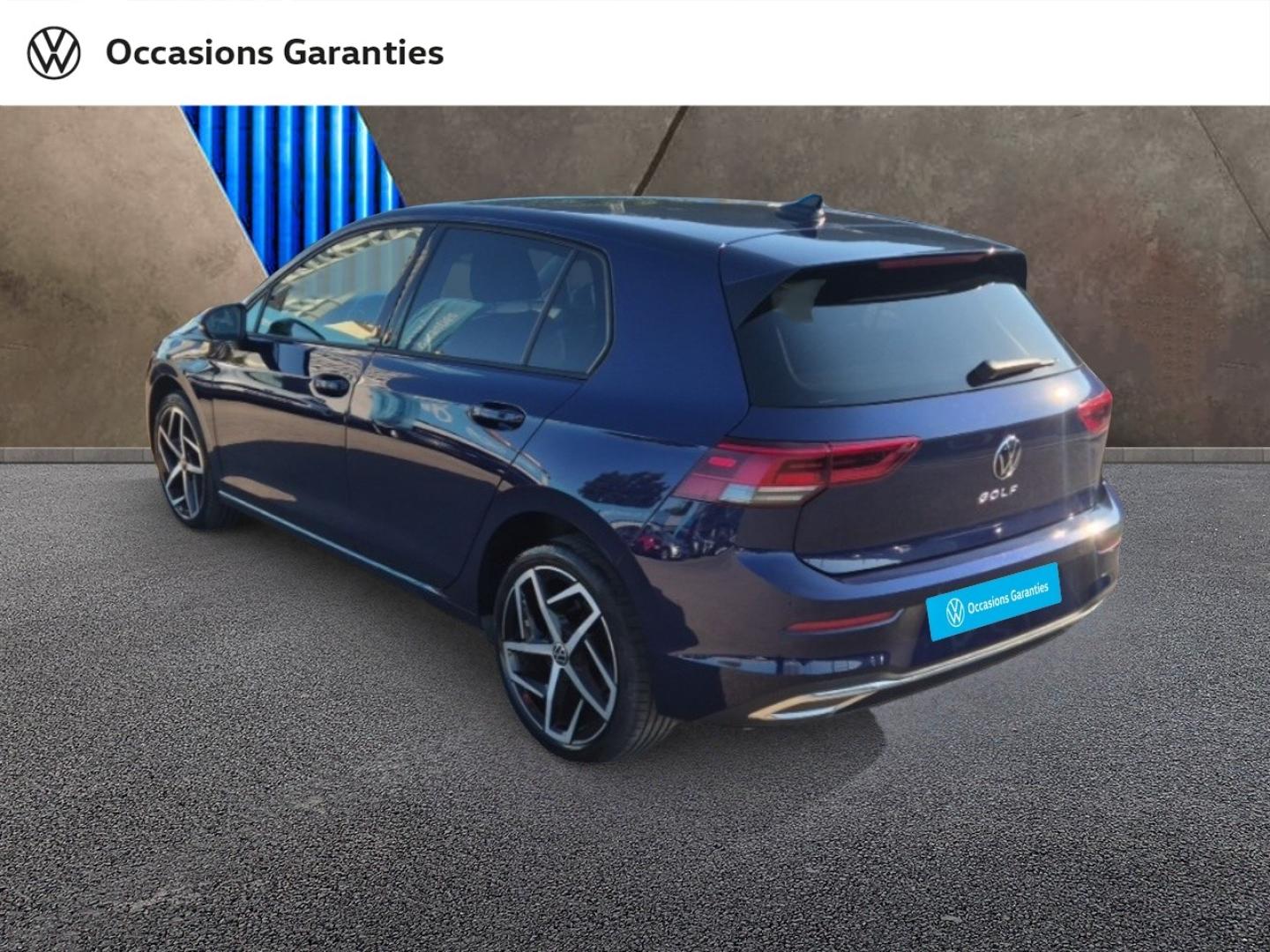 Voitures occasions VOLKSWAGEN GOLF Active Nice