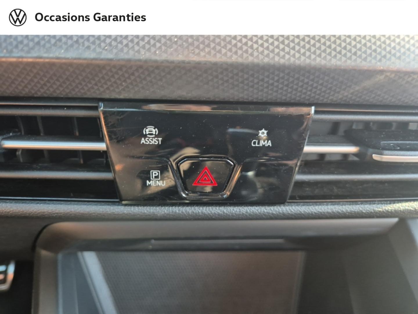 Voitures occasions VOLKSWAGEN GOLF Active Nice