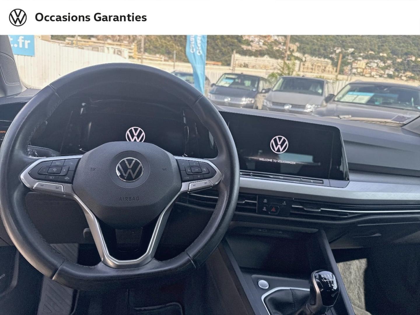 Voitures occasions VOLKSWAGEN GOLF Life Business 1st Nice