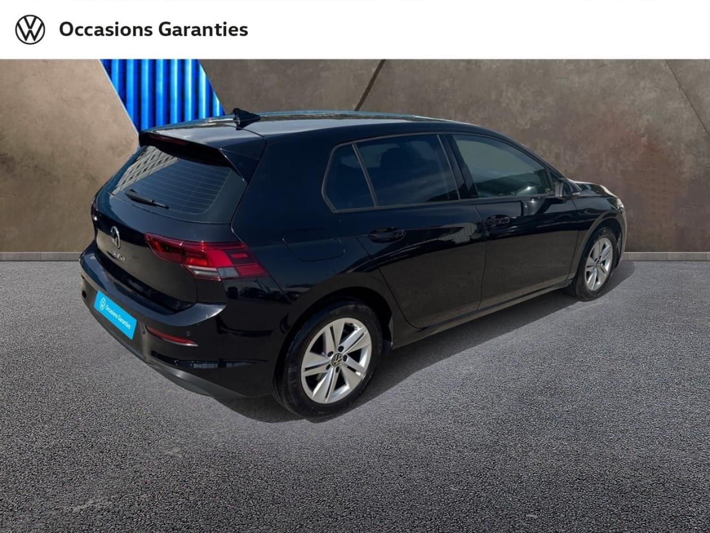 Voitures occasions VOLKSWAGEN GOLF Life Business 1st Nice