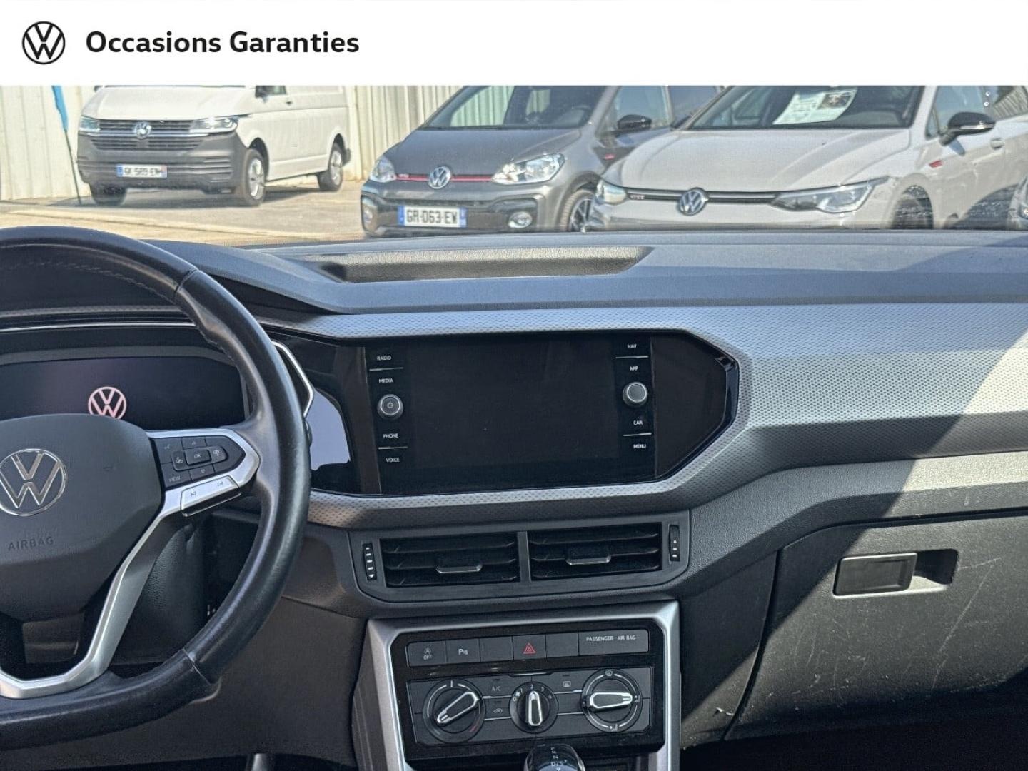 Voitures occasions VOLKSWAGEN T-CROSS Active Nice