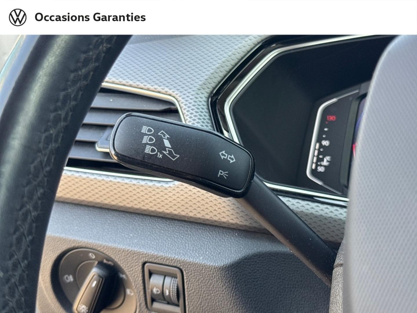 Voitures occasions VOLKSWAGEN T-CROSS Active Nice
