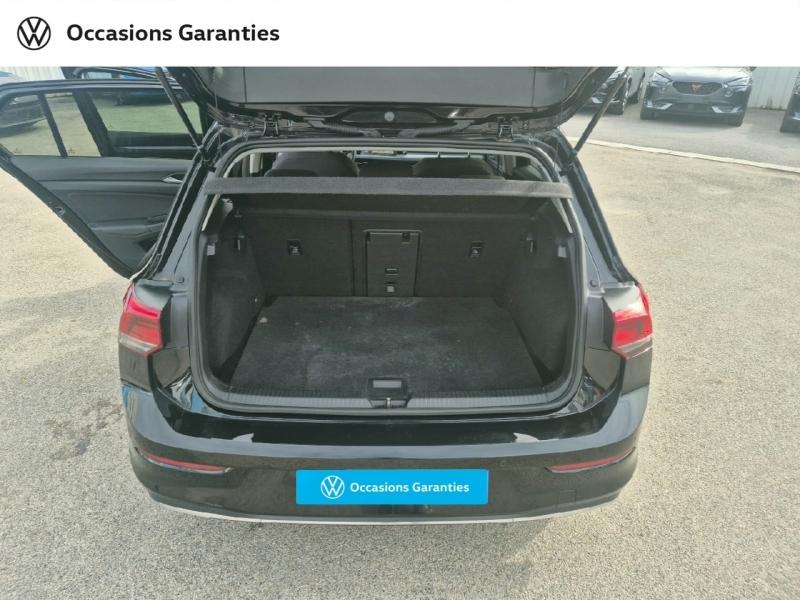 Voitures occasions VOLKSWAGEN GOLF Active Nice