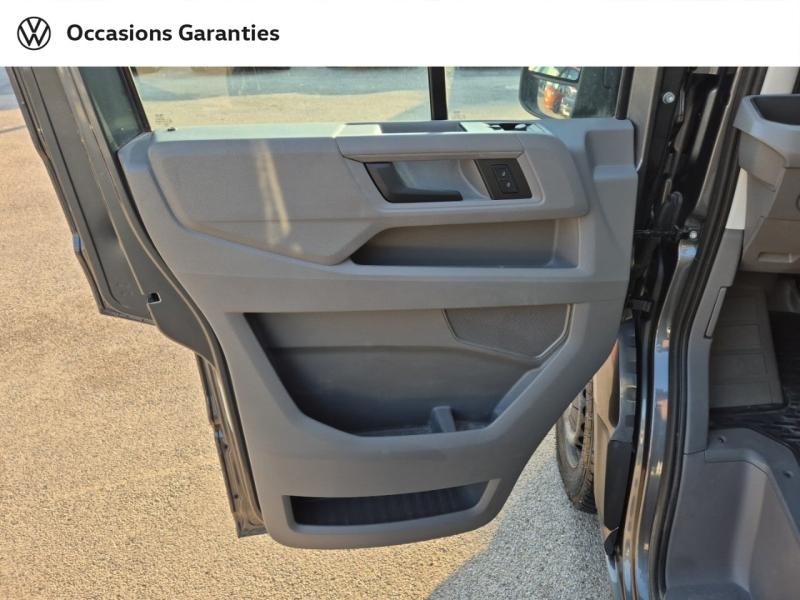 Voitures occasions VOLKSWAGEN UTILITAIRES Crafter CCb Business Nice