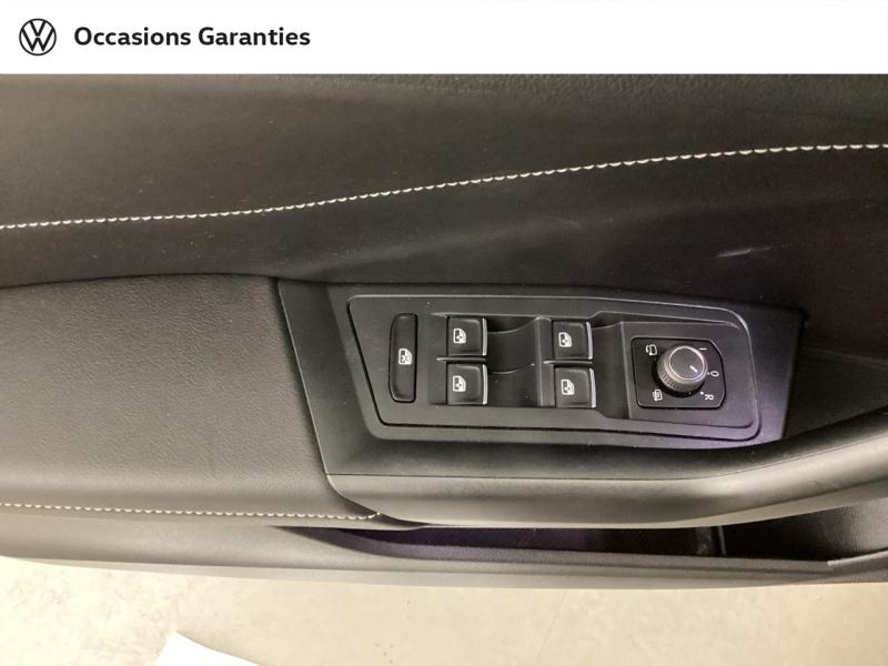 Voitures occasions VOLKSWAGEN T-ROC Style Nice