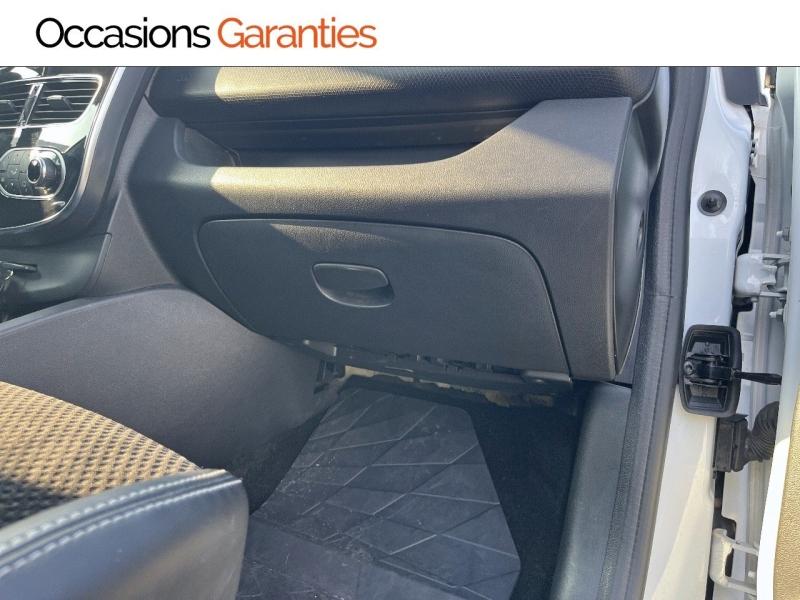 Voitures occasions RENAULT CLIO Intens Nice