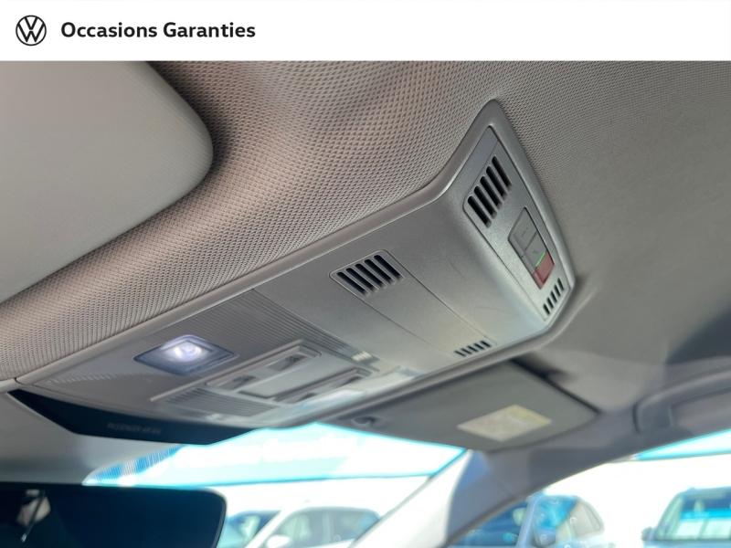 Voitures occasions VOLKSWAGEN T-ROC United Nice