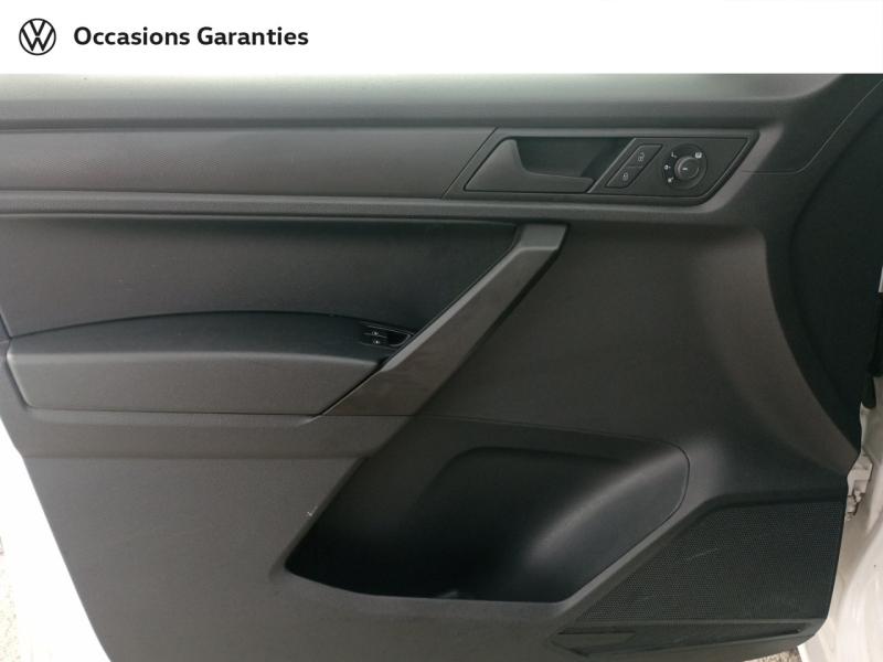 Voitures occasions VOLKSWAGEN UTILITAIRES Caddy Van Business Line Nice