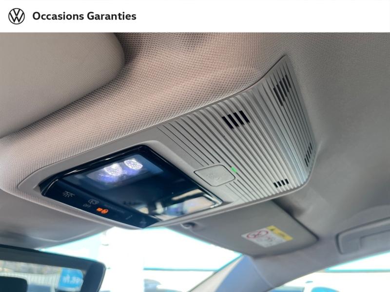 Voitures occasions VOLKSWAGEN GOLF Life Business Nice