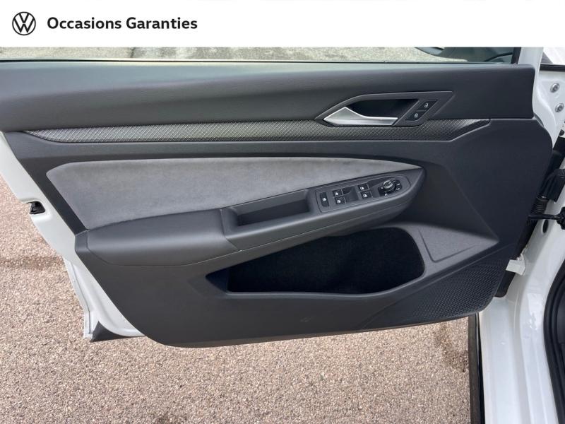 Voitures occasions VOLKSWAGEN GOLF R-Line Nice