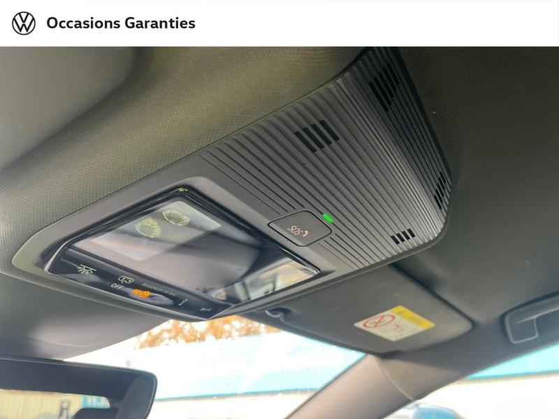 Voitures occasions VOLKSWAGEN GOLF R-Line Nice