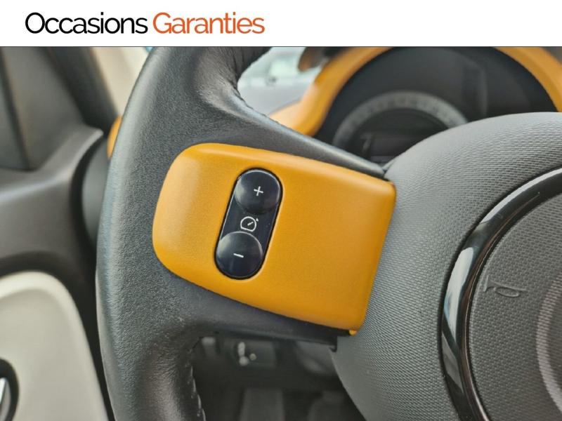 Voitures occasions RENAULT TWINGO Intens Nice