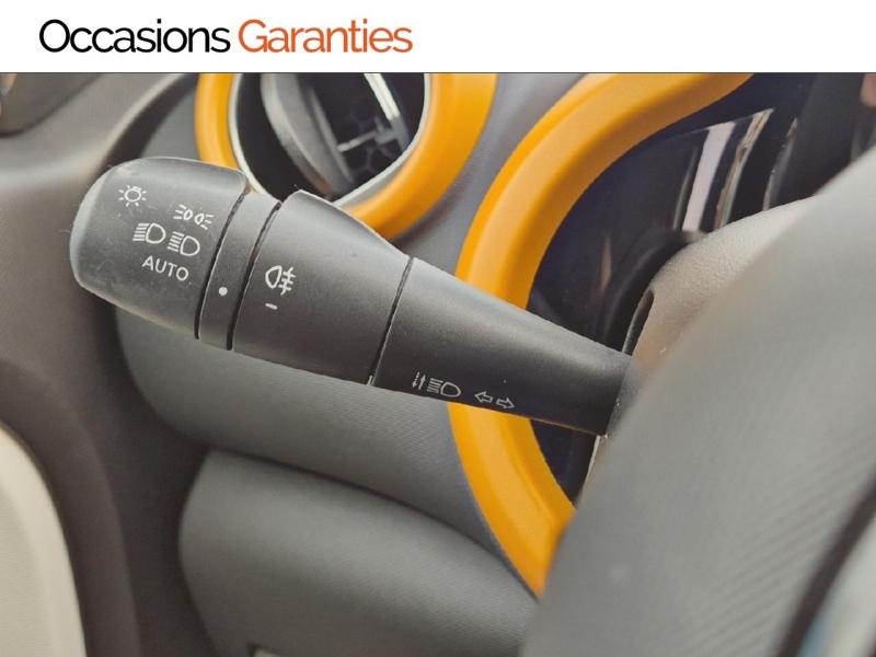 Voitures occasions RENAULT TWINGO Intens Nice