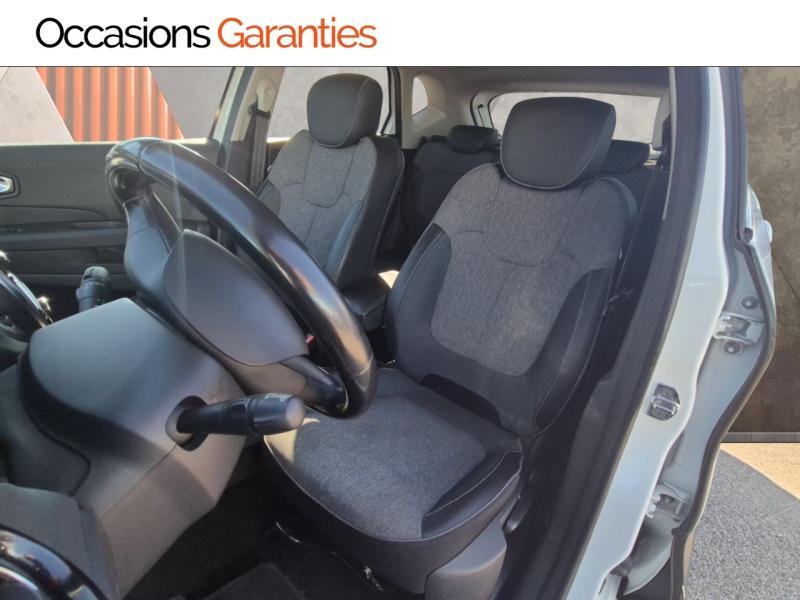 Voitures occasions RENAULT CAPTUR Intens Nice