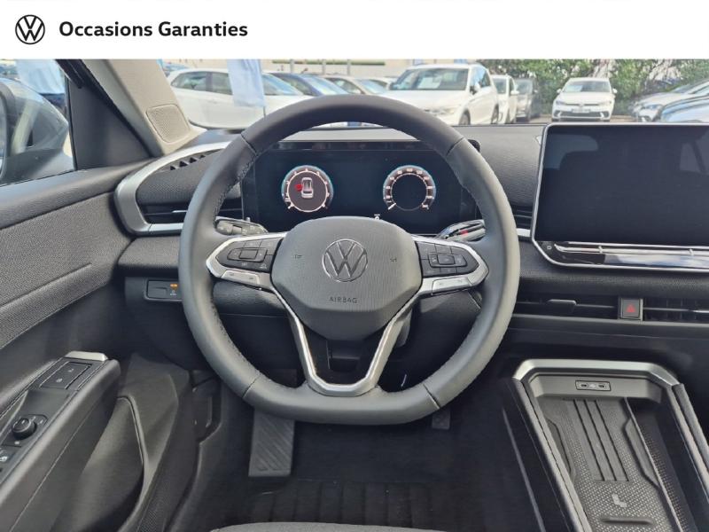 Voitures occasions VOLKSWAGEN T-ROC Base Nice