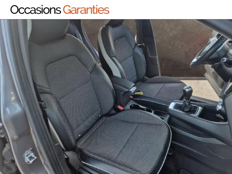 Voitures occasions RENAULT CAPTUR Intens Nice