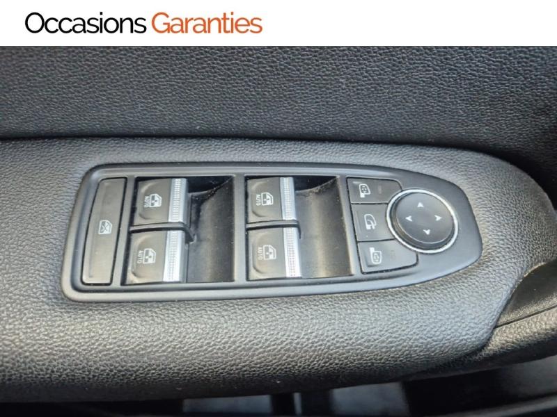 Voitures occasions RENAULT CAPTUR Intens Nice