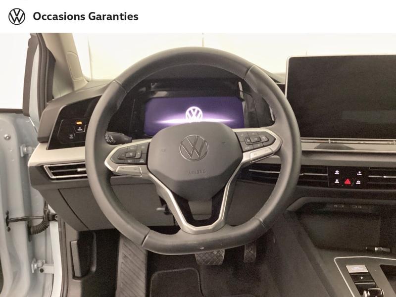Voitures occasions VOLKSWAGEN GOLF Life Plus Nice