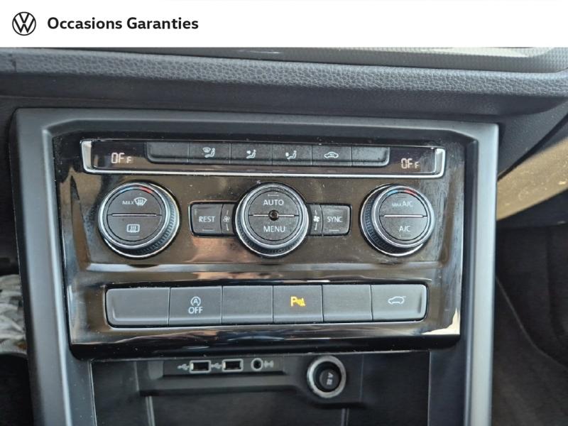 Voitures occasions VOLKSWAGEN TOURAN IQ.Drive Nice