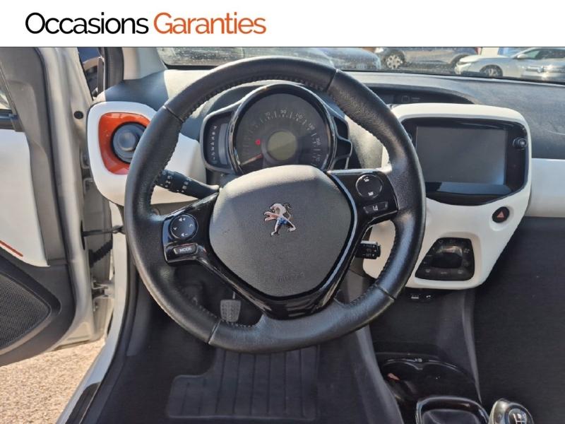 Voitures occasions PEUGEOT 108 Top! Roland Garros Nice