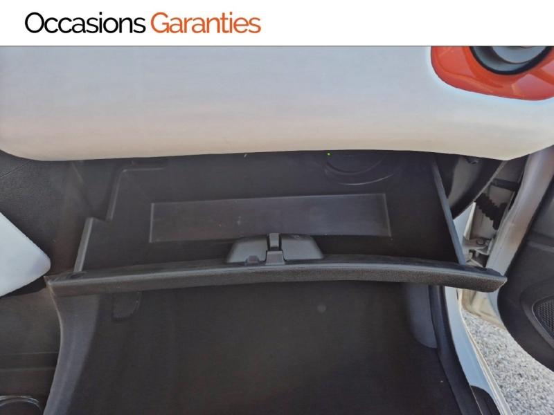 Voitures occasions PEUGEOT 108 Top! Roland Garros Nice