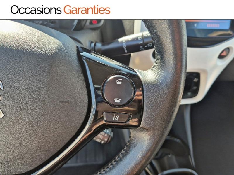 Voitures occasions PEUGEOT 108 Top! Roland Garros Nice