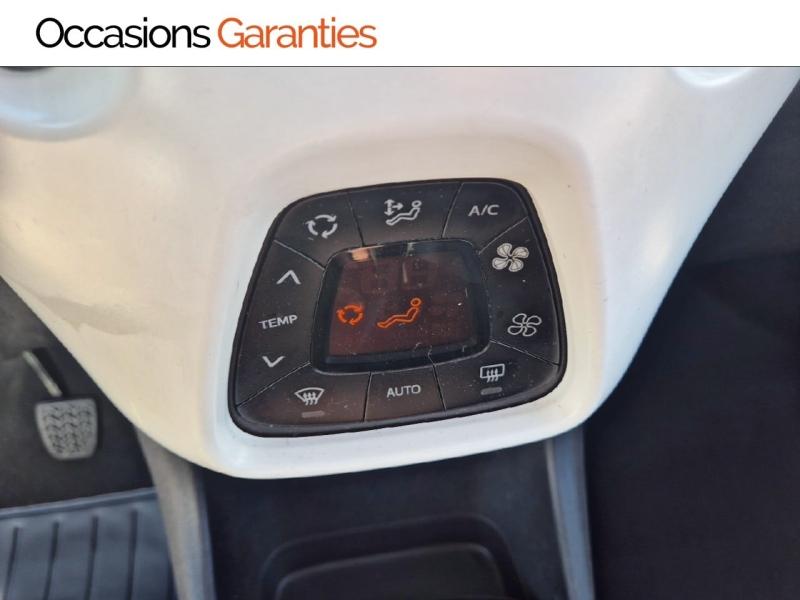 Voitures occasions PEUGEOT 108 Top! Roland Garros Nice