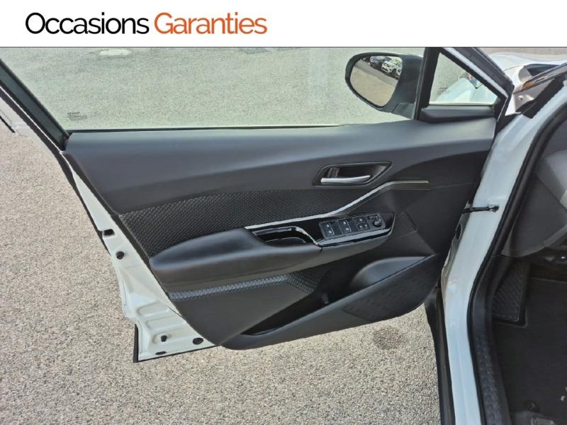 Voitures occasions TOYOTA C-HR Graphic Nice