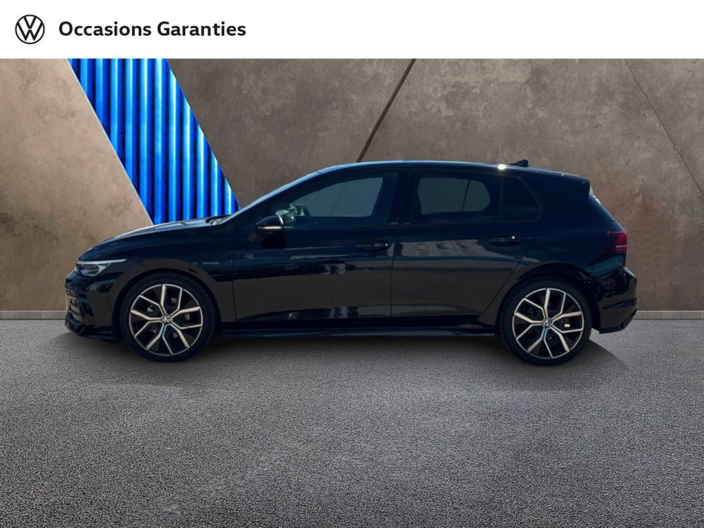 Voitures occasions VOLKSWAGEN GOLF R-Line Nice