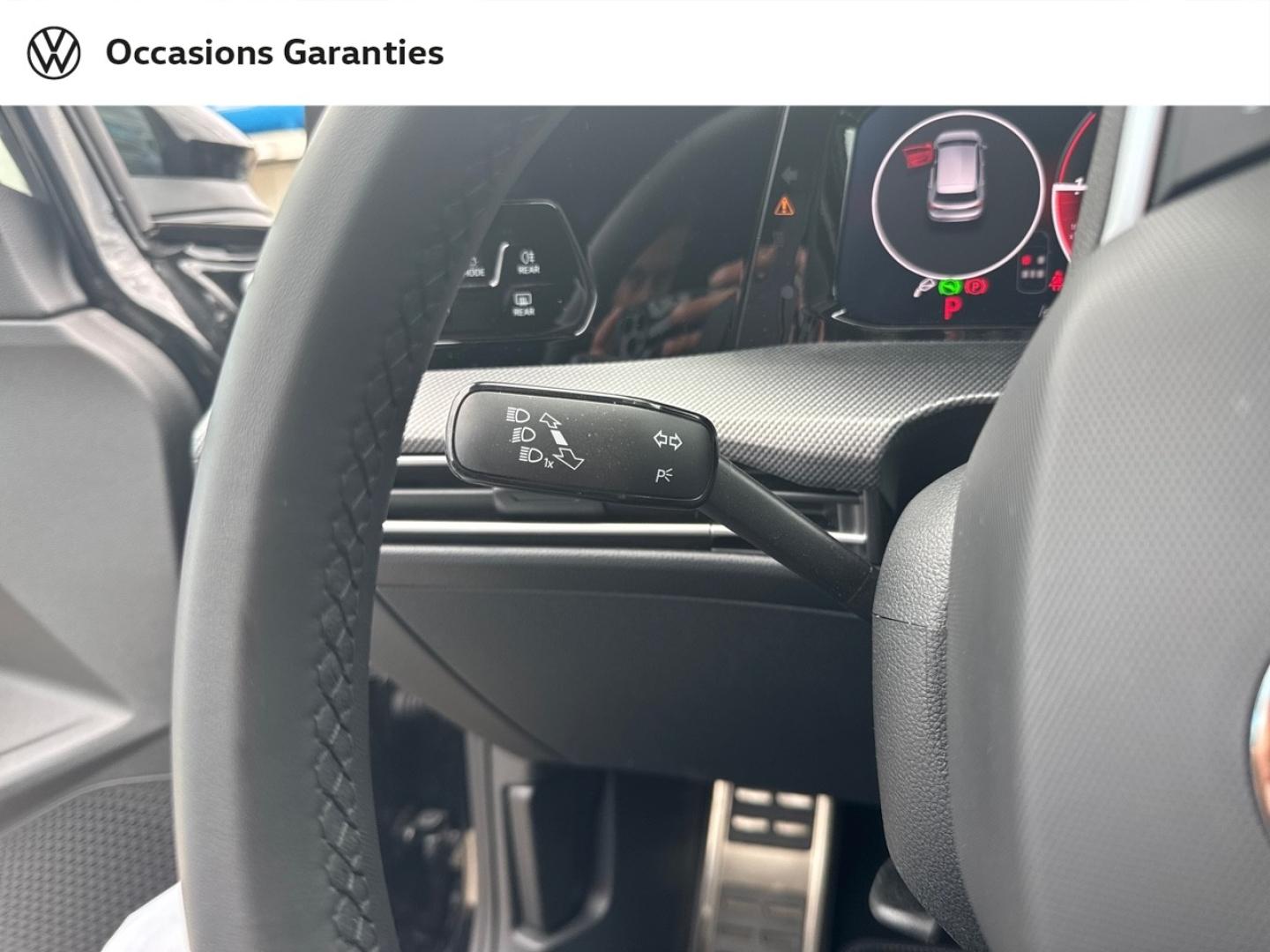 Voitures occasions VOLKSWAGEN GOLF R-Line Nice