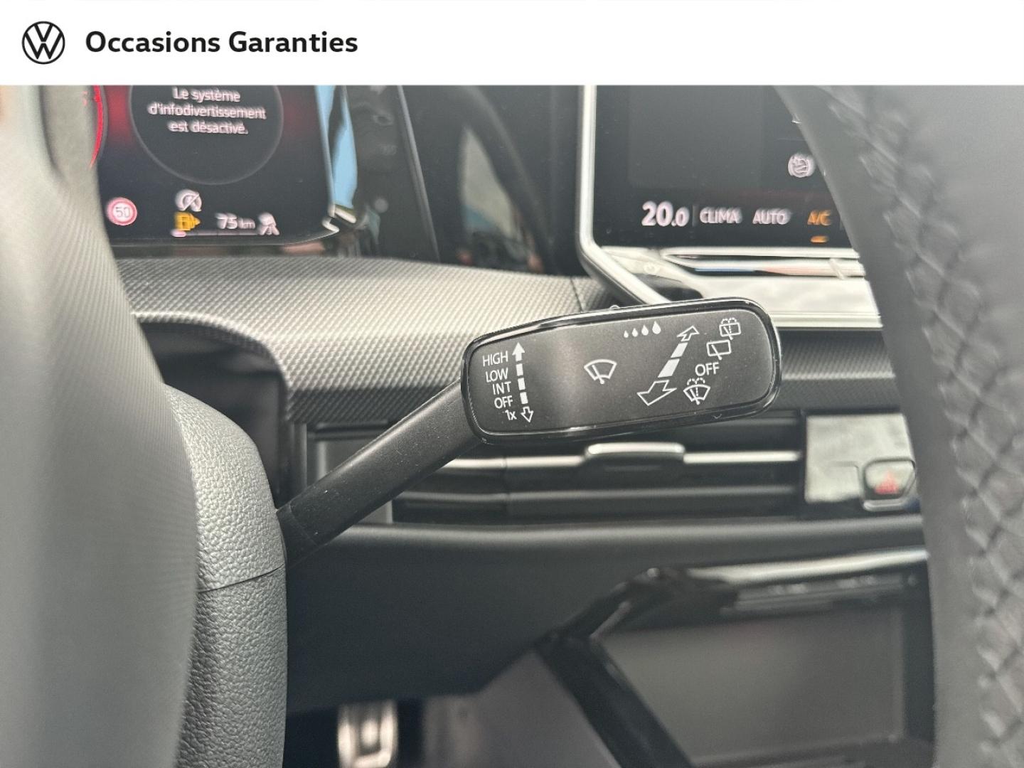 Voitures occasions VOLKSWAGEN GOLF R-Line Nice