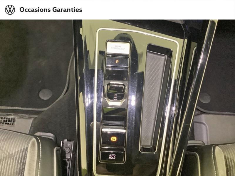 Voitures occasions VOLKSWAGEN GOLF R-Line Mougins