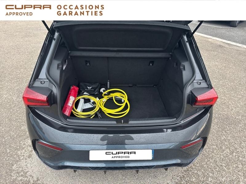 Voitures occasions CUPRA BORN V Nice