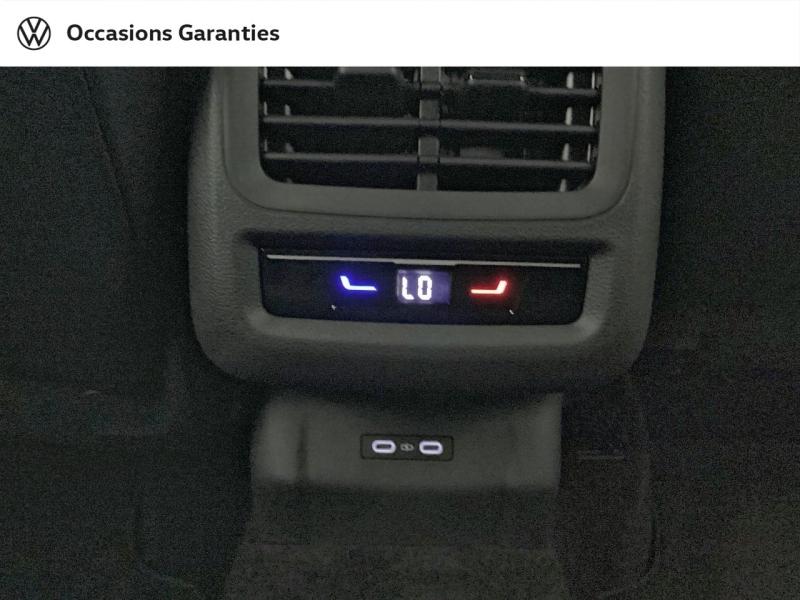 Voitures occasions VOLKSWAGEN T-ROC R-Line Mougins